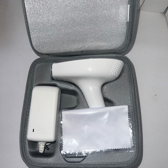 Silk’n Bella Flash PRO Hair Removal device - Picture 2 of 9